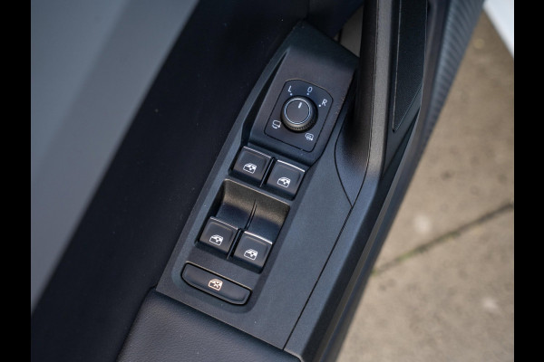 Seat Leon 1.4 TSI 204pk eHybrid PHEV FR Business | Camera | Adaptive Cruise | Keyless
