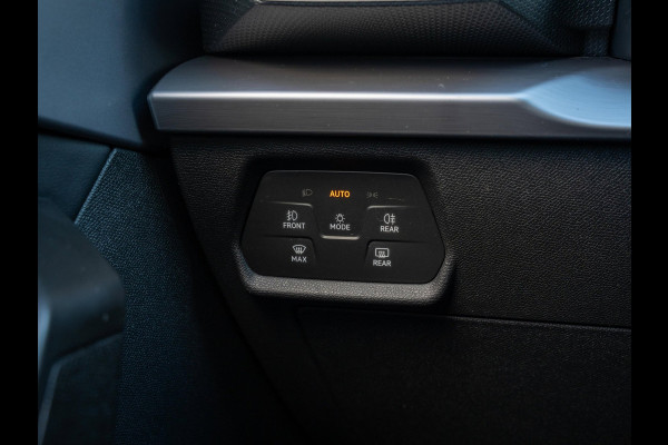 Seat Leon 1.4 TSI 204pk eHybrid PHEV FR Business | Camera | Adaptive Cruise | Keyless