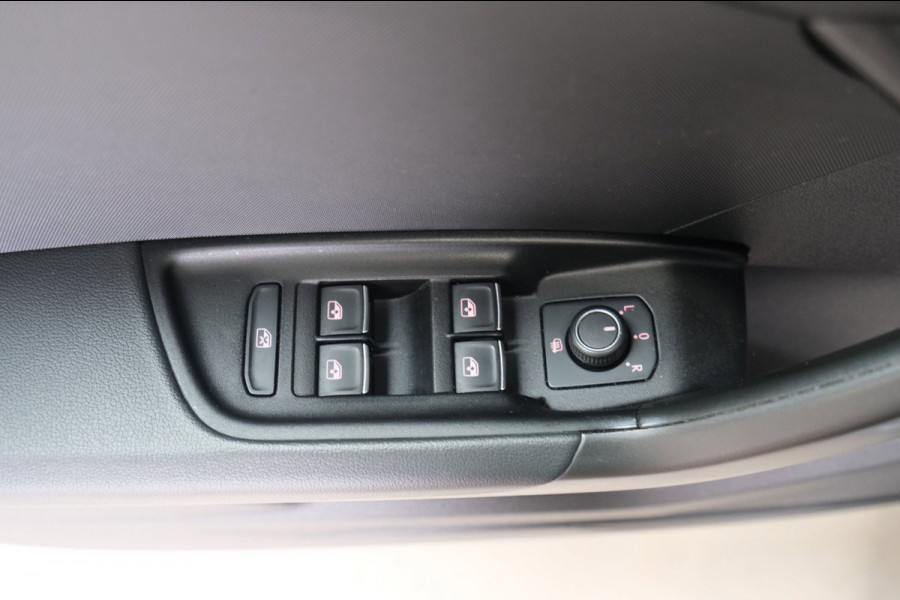 Audi A1 Sportback 25 TFSI Advanced edition - N.A.P. Airco, Cruise, Virtual display, Carplay, PDC.