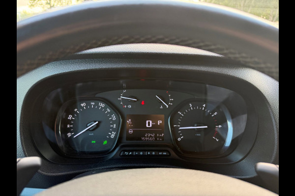 Opel Vivaro 2.0 CDTI L3H1 Automaat 177PK Innovation / Trekhaak / App connect