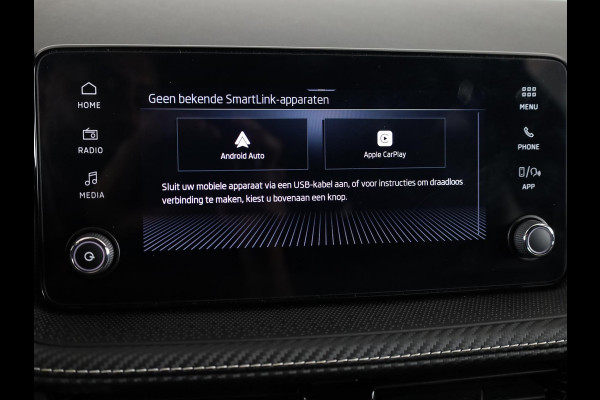 Škoda Fabia 1.0 TSI Monte Carlo 95pk 95 pk | Verlengde garantie | Stoelverwarming | Navigatie via App | Parkeersensoren | Achteruitrijcamera | LED koplampen |