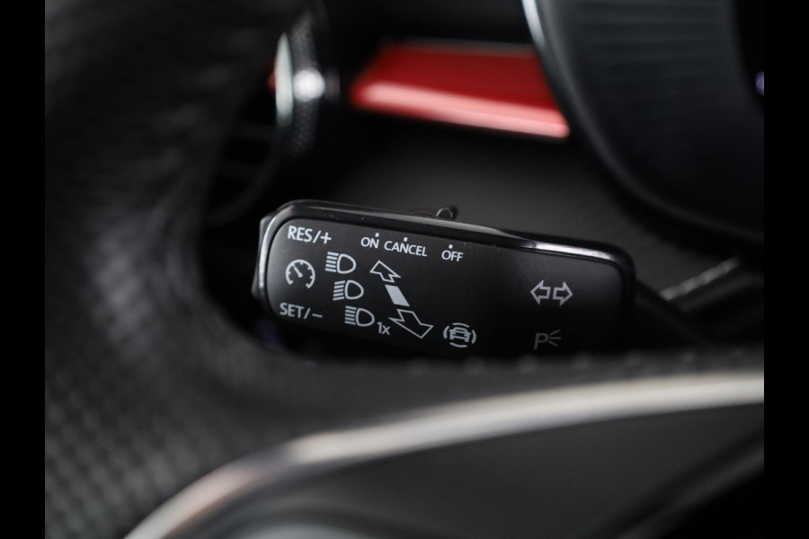 Škoda Fabia 1.0 TSI Monte Carlo 95pk 95 pk | Verlengde garantie | Stoelverwarming | Navigatie via App | Parkeersensoren | Achteruitrijcamera | LED koplampen |