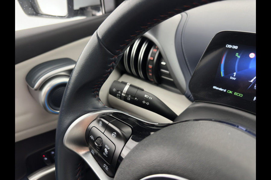 BYD ATTO 3 Comfort 60 kWh [3-Fase-11kW] {SoH-94%} (INCL-BTW) *HEATPUMP | PANO | LEATHER | FULL-LED | TOPVIEW | BLINDSPOT | HEATED-COMFORTSEATS | DIGI-COCKPIT | CARPLAY | DAB | NAVI-FULLMAP | ECC | ADAPTIVE-CRUISE | PDC | 18''ALU*