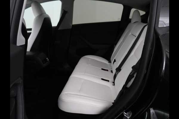 Tesla Model Y Performance AWD 75 kWh | SOH 94.8% | Traffic-Aware Cruise control | Leder | Achterbank verwarming | 21'' | Full LED | Panoramadak |