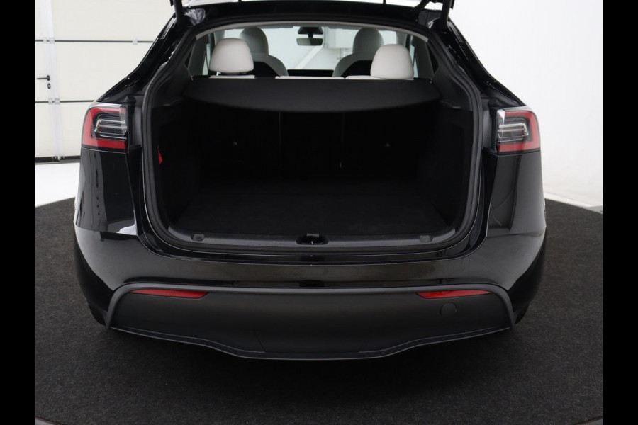 Tesla Model Y Performance AWD 75 kWh | SOH 94.8% | Traffic-Aware Cruise control | Leder | Achterbank verwarming | 21'' | Full LED | Panoramadak |