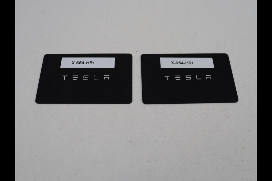 Tesla Model Y Performance AWD 75 kWh | SOH 94.8% | Traffic-Aware Cruise control | Leder | Achterbank verwarming | 21'' | Full LED | Panoramadak |