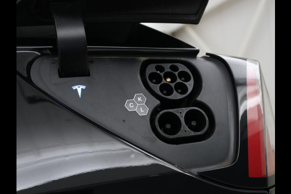 Tesla Model Y Performance AWD 75 kWh | SOH 94.8% | Traffic-Aware Cruise control | Leder | Achterbank verwarming | 21'' | Full LED | Panoramadak |