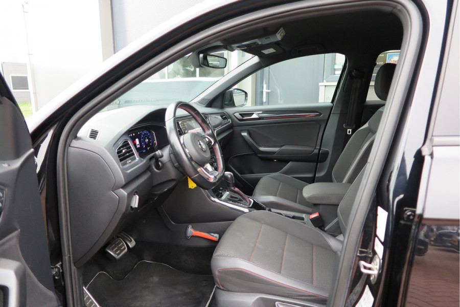 Volkswagen T-Roc 1.5 TSI 150pk DSG Sport Business R-Line ,Led,Trekhaak ,Navi, Achteruitrijcamera, Virtual cockpit, DAB+ , PDC, LMV19" ,Electr. achterklep, Carplay etc.