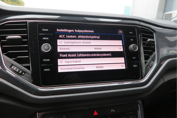 Volkswagen T-Roc 1.5 TSI 150pk DSG Sport Business R-Line ,Led,Trekhaak ,Navi, Achteruitrijcamera, Virtual cockpit, DAB+ , PDC, LMV19" ,Electr. achterklep, Carplay etc.