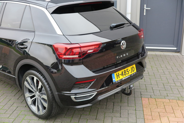 Volkswagen T-Roc 1.5 TSI 150pk DSG Sport Business R-Line ,Led,Trekhaak ,Navi, Achteruitrijcamera, Virtual cockpit, DAB+ , PDC, LMV19" ,Electr. achterklep, Carplay etc.