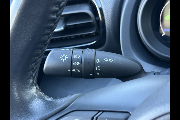 Toyota Yaris 1.5 Hybrid Team D | ACC | CarPlay | Camera | Keyless