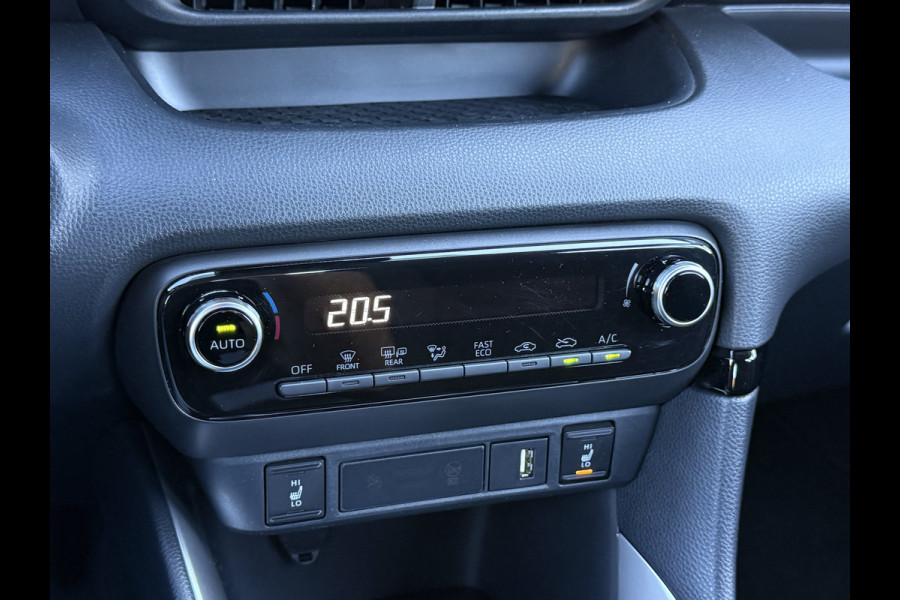 Toyota Yaris 1.5 Hybrid Team D | ACC | CarPlay | Camera | Keyless