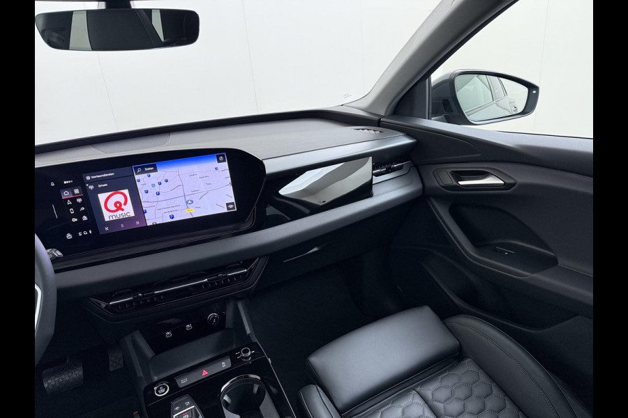 Audi Q6 e-tron Launch edition 83 kWh ELEK. TREKHAAK | STOEL VERWARMING VOOR EN ACHTER | KEYLESS | 360 CAMERA | STUURVERWARMING | FABRIEKS GARANTIE TM 01-08-2027 |
