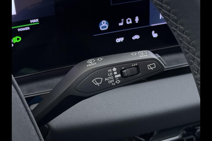 Audi Q6 e-tron Launch edition 83 kWh ELEK. TREKHAAK | STOEL VERWARMING VOOR EN ACHTER | KEYLESS | 360 CAMERA | STUURVERWARMING | FABRIEKS GARANTIE TM 01-08-2027 |