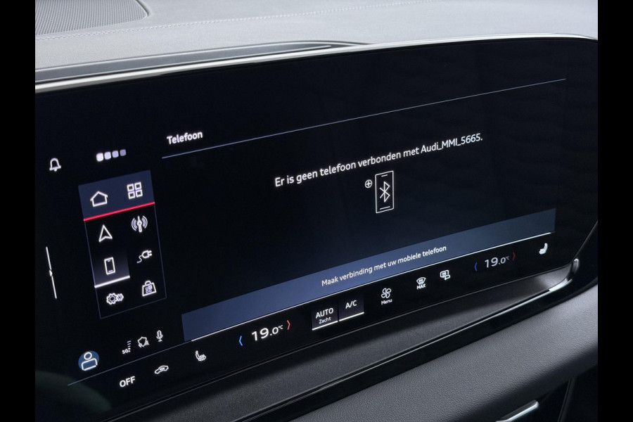 Audi Q6 e-tron Launch edition 83 kWh ELEK. TREKHAAK | STOEL VERWARMING VOOR EN ACHTER | KEYLESS | 360 CAMERA | STUURVERWARMING | FABRIEKS GARANTIE TM 01-08-2027 |