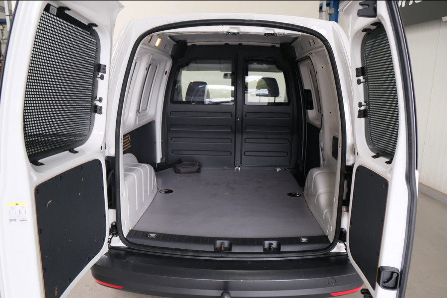 Volkswagen Caddy 2.0 TDI L1H1 BMT - Airco, Cruise, Trekhaak.