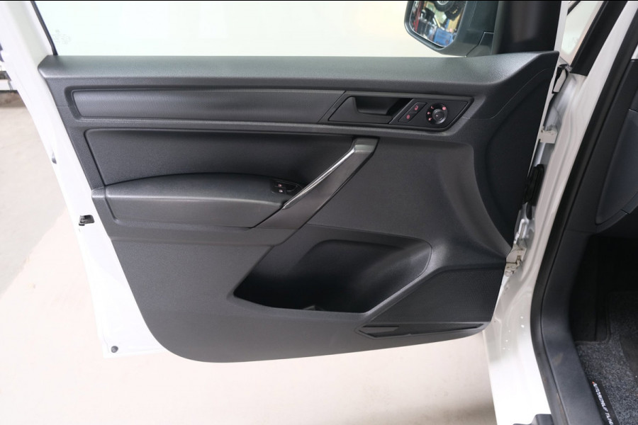 Volkswagen Caddy 2.0 TDI L1H1 BMT - Airco, Cruise, Trekhaak.
