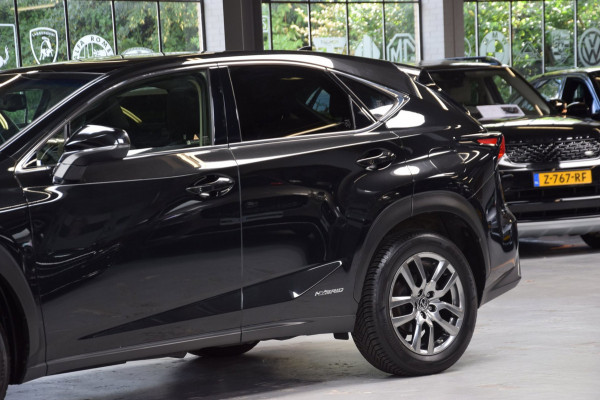 Lexus NX 300h AWD Business Line|Navi|Panoramadak|Leder|