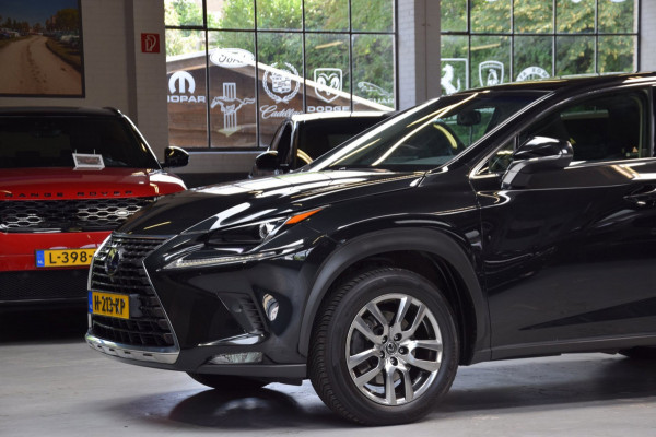 Lexus NX 300h AWD Business Line|Navi|Panoramadak|Leder|