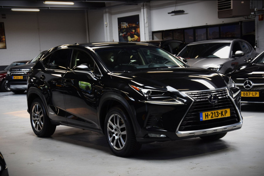 Lexus NX 300h AWD Business Line|Navi|Panoramadak|Leder|