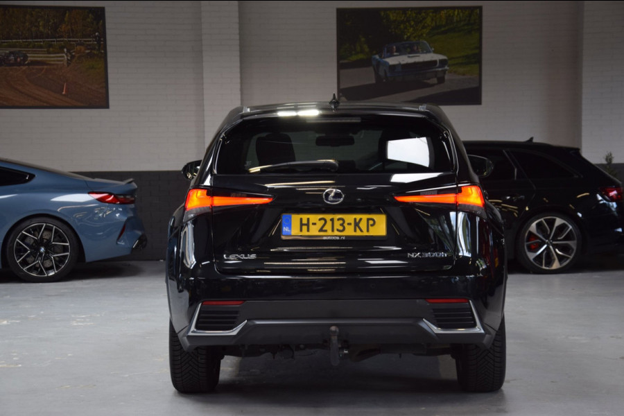 Lexus NX 300h AWD Business Line|Navi|Panoramadak|Leder|