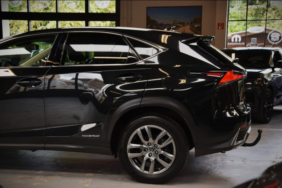 Lexus NX 300h AWD Business Line|Navi|Panoramadak|Leder|