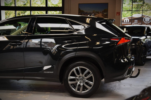 Lexus NX 300h AWD Business Line|Navi|Panoramadak|Leder|