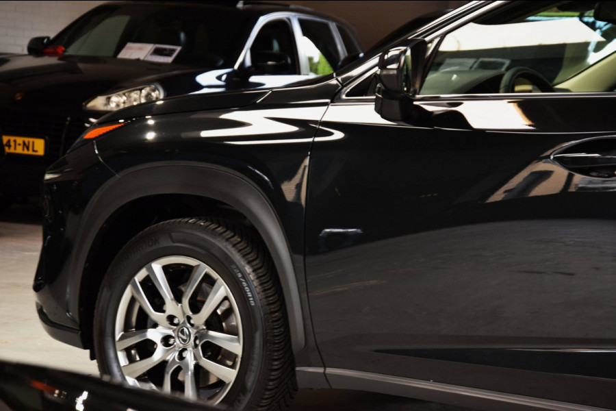 Lexus NX 300h AWD Business Line|Navi|Panoramadak|Leder|