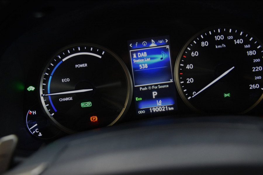 Lexus NX 300h AWD Business Line|Navi|Panoramadak|Leder|