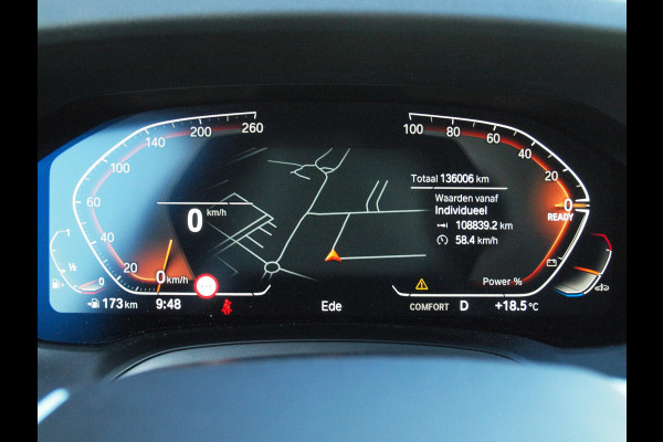 BMW 3 Serie Touring 318i Business Edition Plus | Trekhaak | Camera  | LED-Laser | Sfeerverlichting | Apple Carplay | NL-Auto |