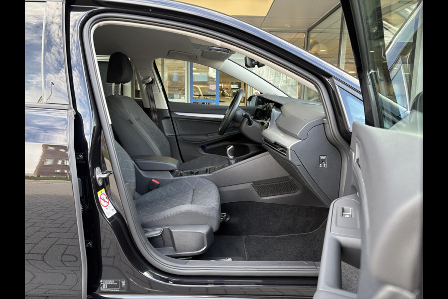 Volkswagen Golf 1.0 TSI Life | Virtual Cockpit | PDC V+A | Privacy Glass | Adaptive Cruise | Carplay | Reservewiel |