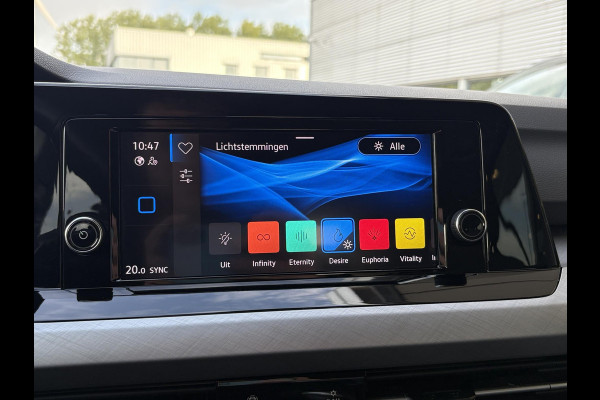 Volkswagen Golf 1.0 TSI Life | Virtual Cockpit | PDC V+A | Privacy Glass | Adaptive Cruise | Carplay | Reservewiel |