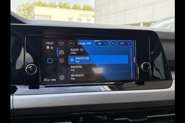 Volkswagen Golf 1.0 TSI Life | Virtual Cockpit | PDC V+A | Privacy Glass | Adaptive Cruise | Carplay | Reservewiel |
