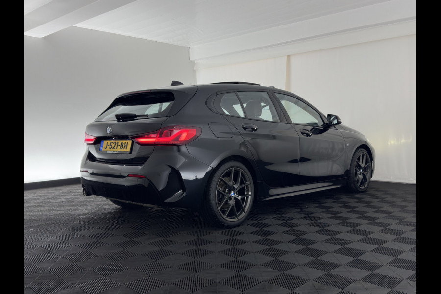 BMW 1-serie 118i M-Sport-Styling High Executive Edition (INCL-BTW) Aut.*PANO | FULL-LED | DIGI-COCKPIT | HIFI-SOUND | CAMERA | HEATED-SPORTSEATS | NAVI-FULLMAP | AMBIENTLIGHT | PRIVACY-GLASS | ECC | CARBON-INLAY | PDC | CRUISE | DAB | 18"ALU*