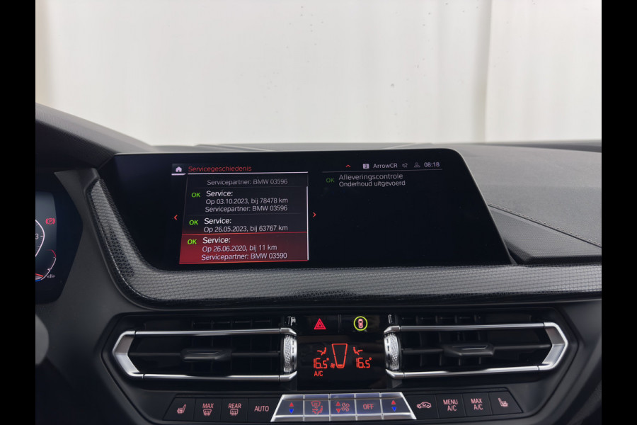 BMW 1-serie 118i M-Sport-Styling High Executive Edition (INCL-BTW) Aut.*PANO | FULL-LED | DIGI-COCKPIT | HIFI-SOUND | CAMERA | HEATED-SPORTSEATS | NAVI-FULLMAP | AMBIENTLIGHT | PRIVACY-GLASS | ECC | CARBON-INLAY | PDC | CRUISE | DAB | 18"ALU*