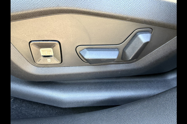 Citroën C5 Aircross 225pk Plug-In Hybrid Plus (Leder incl verwarming/koeling/massage/geheugen - Elektrische klep - Camera - Keyless Entry - LED - Ad