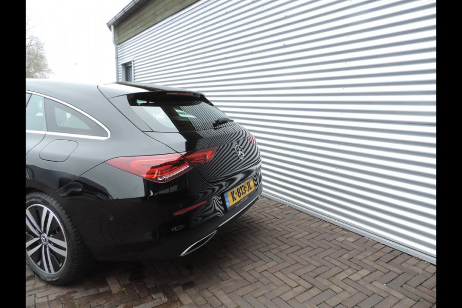 Mercedes-Benz CLA-Klasse Shooting Brake 180 Business Solution Luxury leer sfeer licht