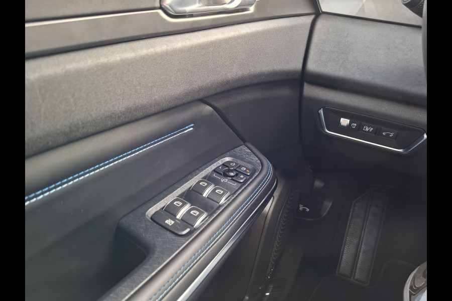 Lynk & Co 01 1.5 PHEV 262PK Adapt.Cruise 360° Cam Carplay Plug-in Stoelverw Vol opties!