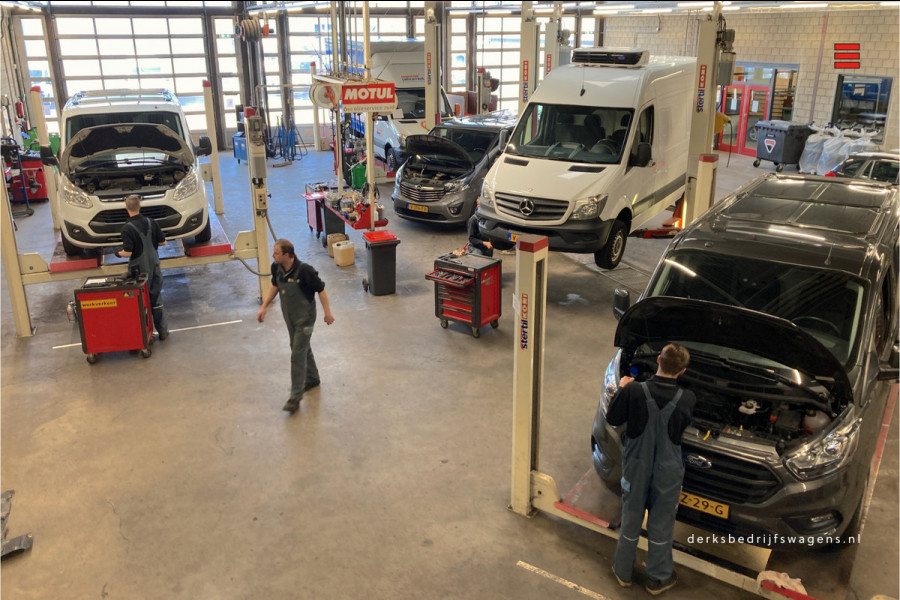 Volkswagen Transporter 2.0 TDI L2 H1 Airco