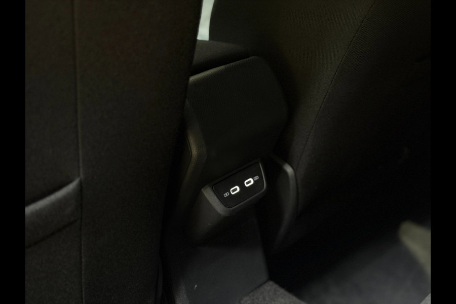 Volkswagen Polo 1.0 TSI R-Line |Pano|Matrix|Carplay|