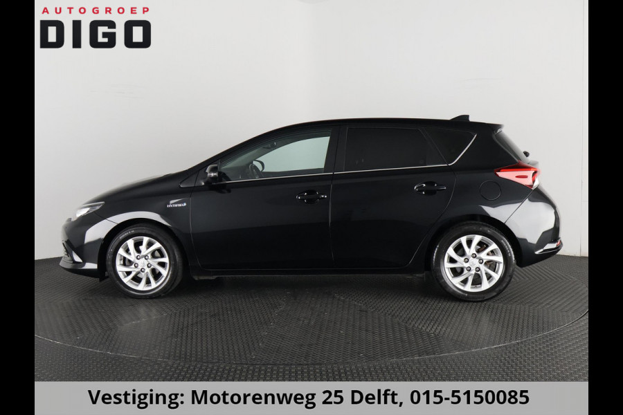 Toyota Auris 1.8 HYBRIDE EXECUTIVE AUTOMAAT GARANTIE 2029! CAMERA.STOELVERWARMING . NAVIGATIE . CRUISE CONTROL .