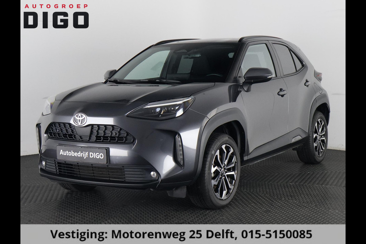 Toyota Yaris Cross 1.5 HYBRIDE DYNAMIC LUXURY GARANTIE TOT 2035 . NAVIGATIE . PARKEERSENSOREN VOOR & ACHTER . STOEL/STUUR VERWARMING .
