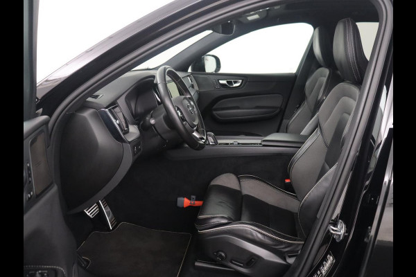 Volvo XC60 2.0 B5 R-Design | Trekhaak | Pano-Dak | LED | Harman Kardon Sound | 360 Camera