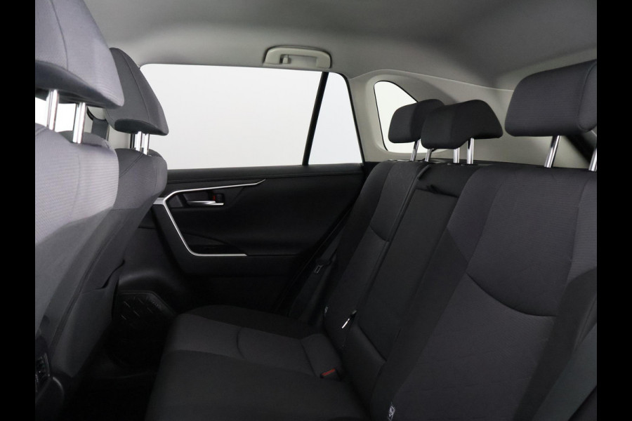 Toyota RAV4 2.5 HYBRID BI-TONE BLACKSTYLE GARANTIE 9-2030* PDC VOOR & ACHTER . APPLE CARPLAY & ANDRIOD AUTO .