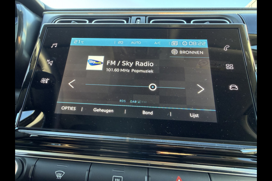 Citroën C3 110pk Shine (Camera - Keyless Entry - LED - Automatische Airco - Navigatie - Apple Carplay)