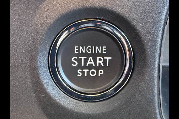 Citroën C3 110pk Shine (Camera - Keyless Entry - LED - Automatische Airco - Navigatie - Apple Carplay)