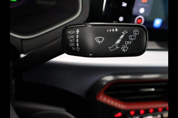 Seat Arona 1.0 TSI FR BUS.BLACKLINE AUTOMAAT GARANTIE 5-2034* . APPLE CARPLAY & ANDRIOD AUTO . PARKEERSENSOREN V & A . STOELVERWARMING