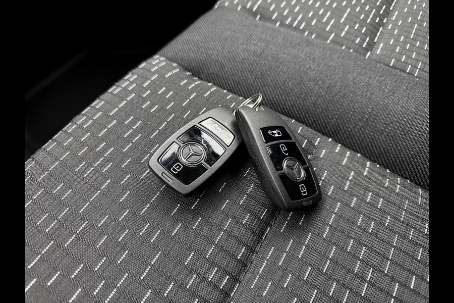Mercedes-Benz Vito 119 CDI L2 Select 360 Camera Distronic Trekhaak Standkachel Stoelverwarming Led voor+achter