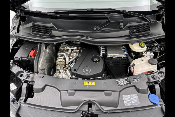 Mercedes-Benz Vito 119 CDI L2 Select 360 Camera Distronic Trekhaak Standkachel Stoelverwarming Led voor+achter