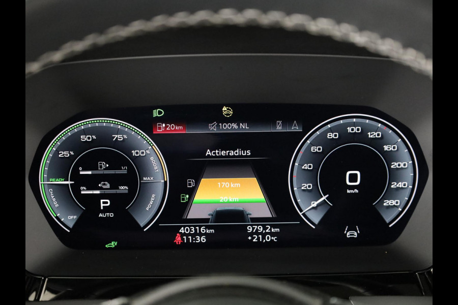 Audi A3 Sportback 45 TFSI e S-Line Competition 245 pk Plug in Hybrid  | Panoramadak | Parkeersensoren (Park assist) | Achteruitrijcamera | | Verlengde garantie | Navigatie
